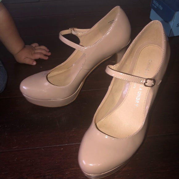 Chinese Laundry Heels Beige - Picture 5 of 6